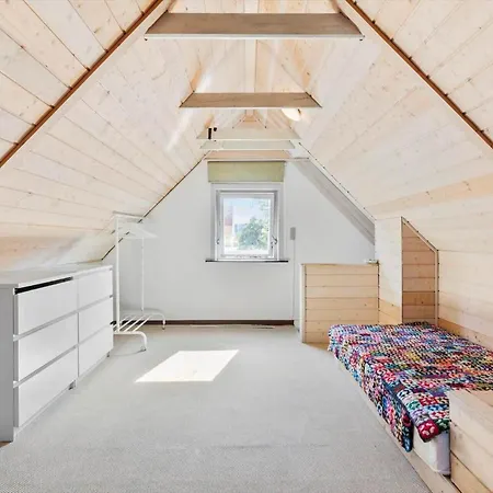 Tv1541-hirtshals-hojersgade-19-a * Hirtshals